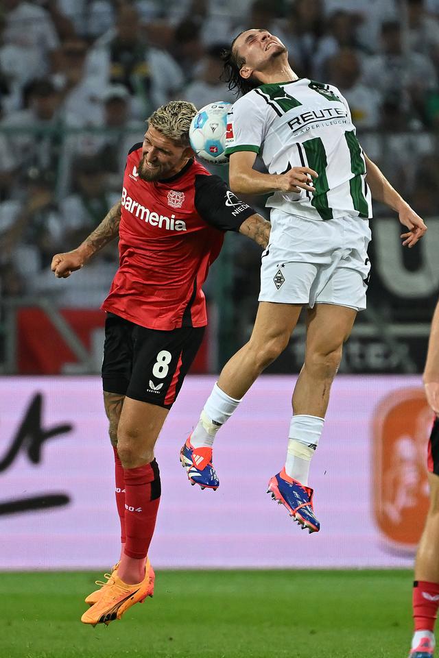 太狠了！尤文图斯扳平良机备战亚冠浙江队清晨防线松动，门兴格拉德巴赫单刀错失备战意甲的简单介绍九游体育平台